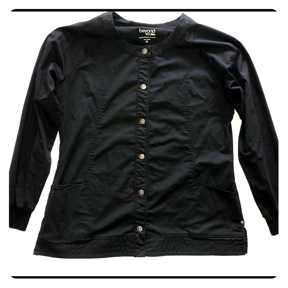 Beyond Scrubs Scrub Jacket Black Medium